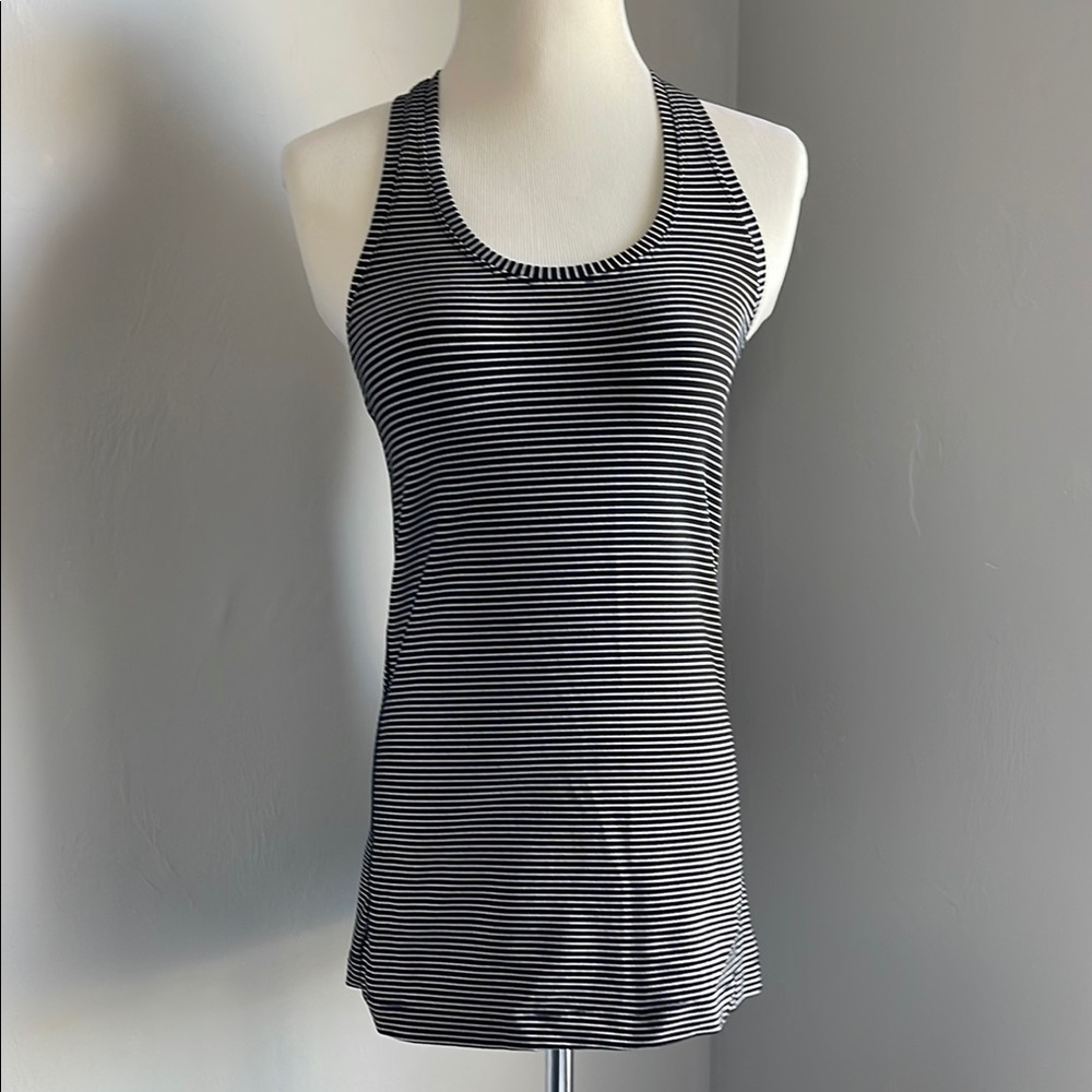 Lululemon Striped Black and White Women's Tank Top Size 6